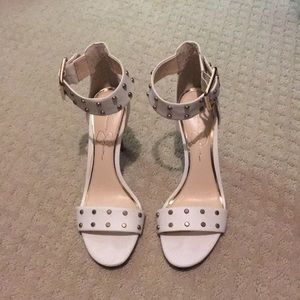 Jessica Simpson Elonna2 white with gold.